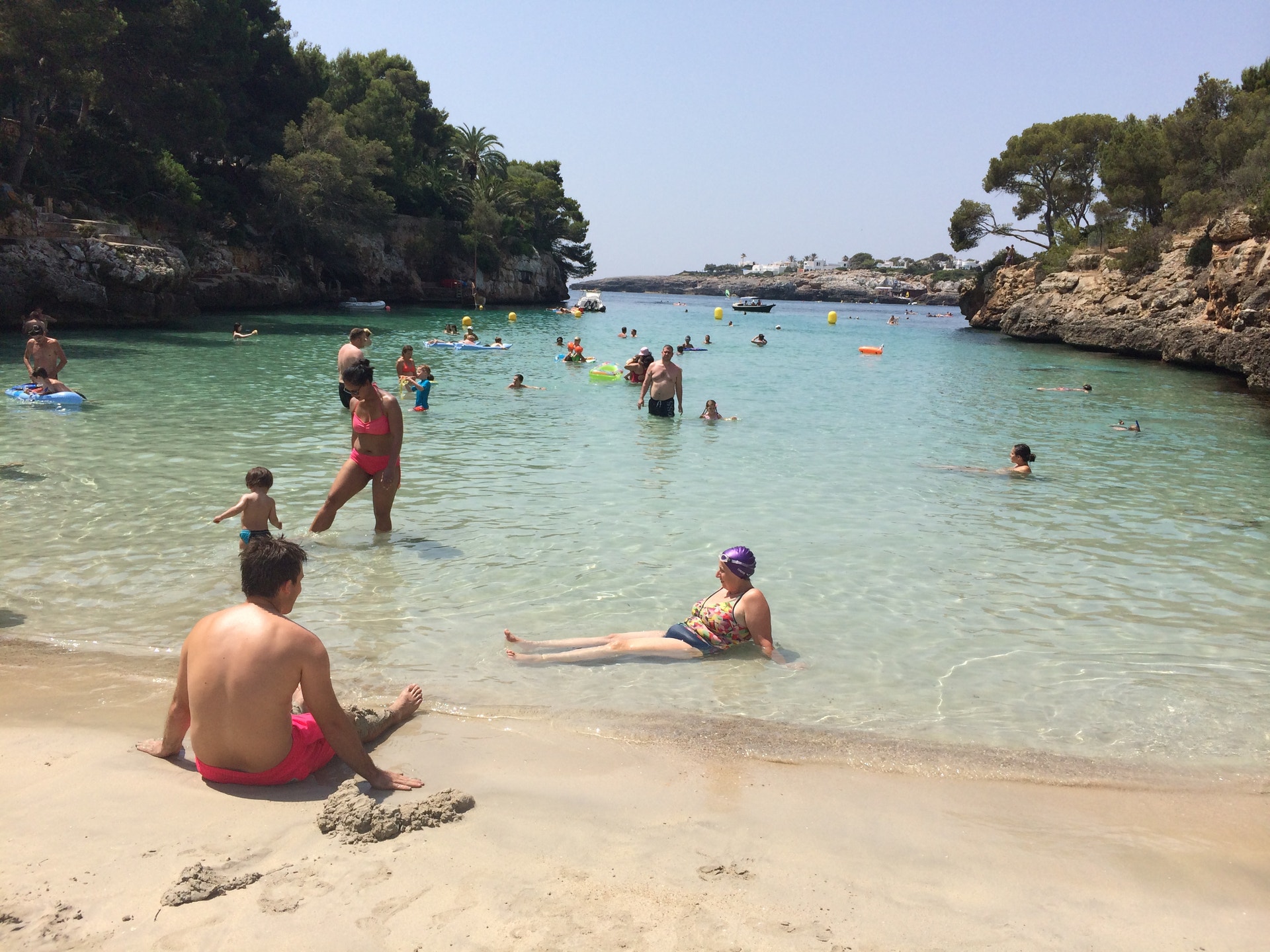  Enviada por Andreia Duarte 