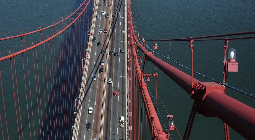 Nova travessia do Tejo confirmada enquanto Ponte 25 de Abril celebra 60 anos