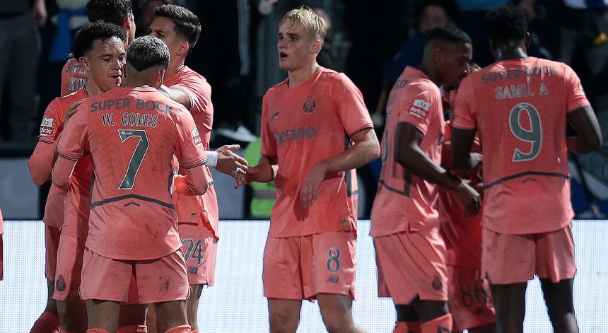 FC Porto passa em Famalicão