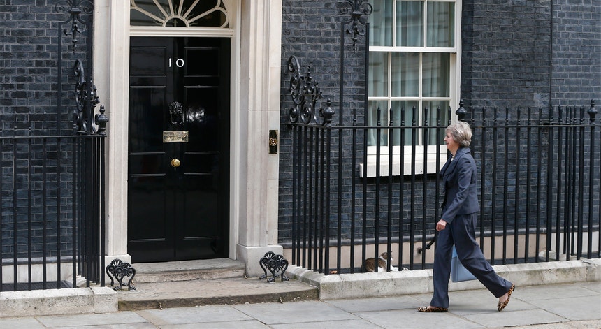 Theresa May esteve em Downing Street na véspera da tomada de posse
