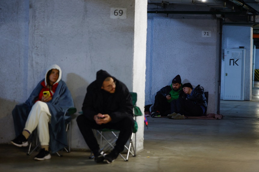 Imagem de Guerra na Ucrânia. Autarca de Kiev denuncia 