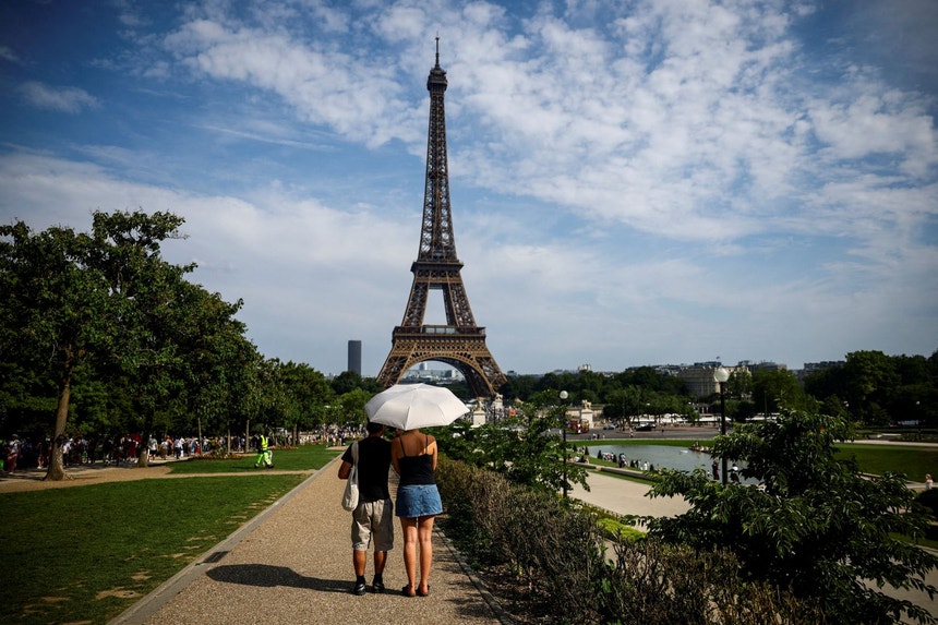 Onda de calor em França: sobe para 55 o número de mortes por afogamento