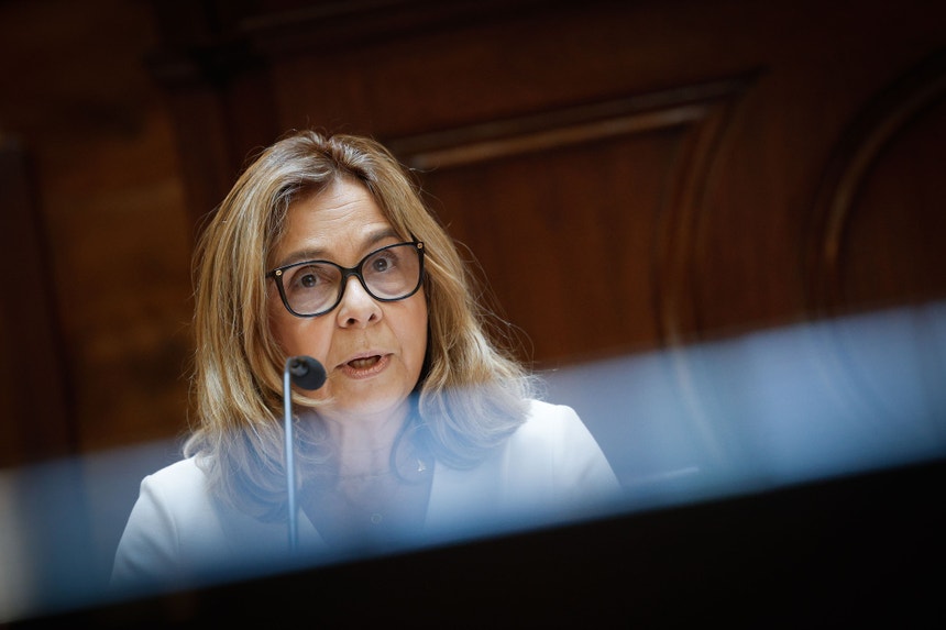 Ministra avisa que inverno vai ser 