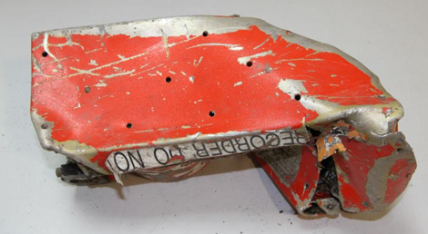 Um aspecto da caixa negra VCR do Airbus 320 da Germanwings, recuperada ter&ccedil;a-feira horas ap&oacute;s a queda que vitimou 150 pessoas (Foto: bea.aero)
