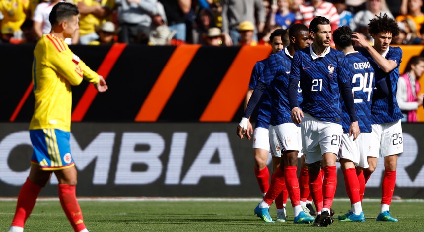 Imagem de Colômbia perde particular com França