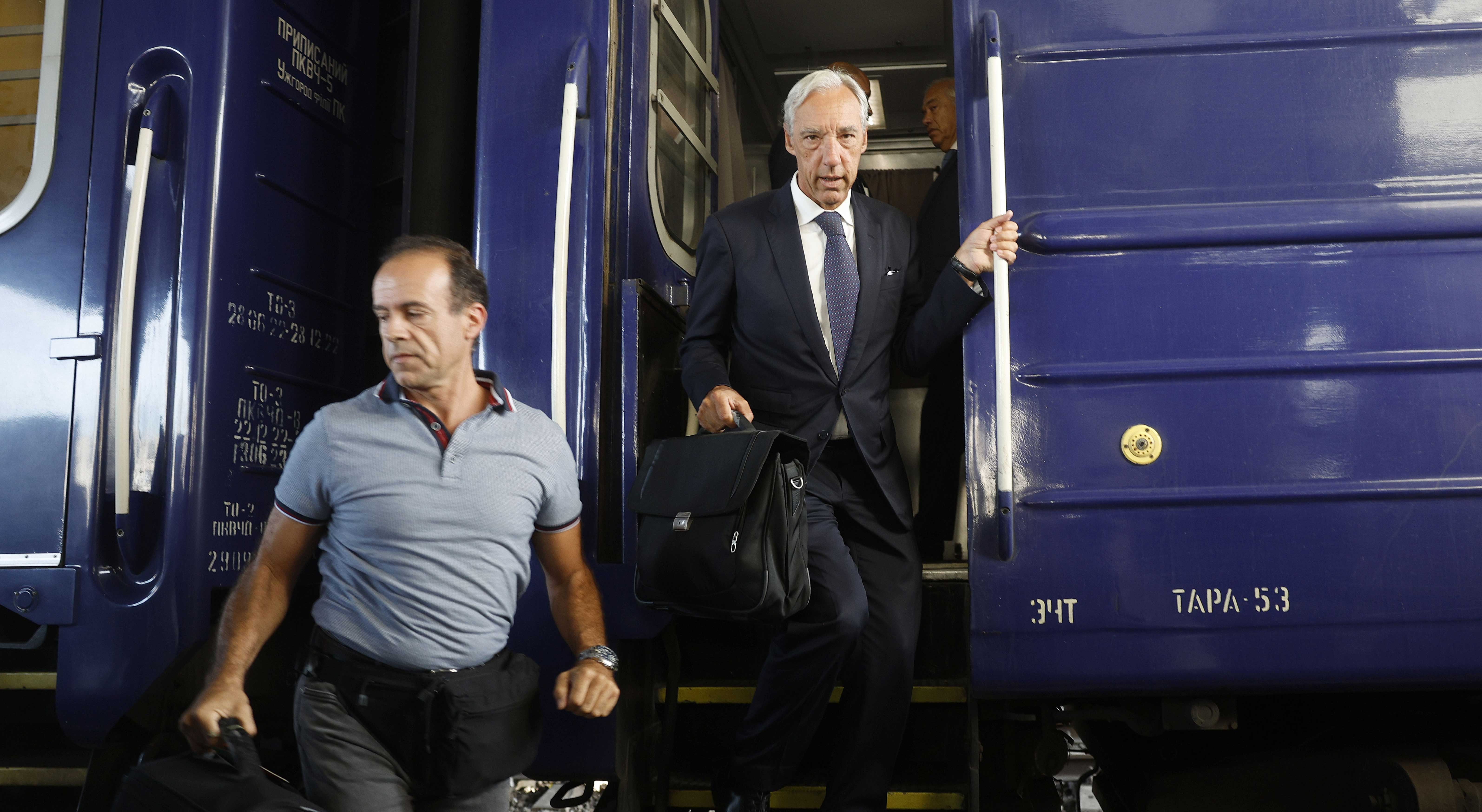 Desminagem do Mar Negro. Portugal só participaria "no quadro de uma missão muito bem definida", diz Gomes Cravinho