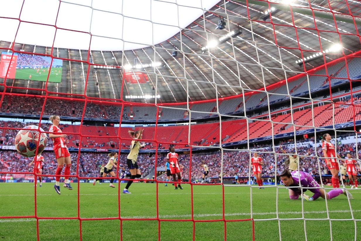 Bayern e Barcelona empatam na primeira mão e adiam decisão para Espanha