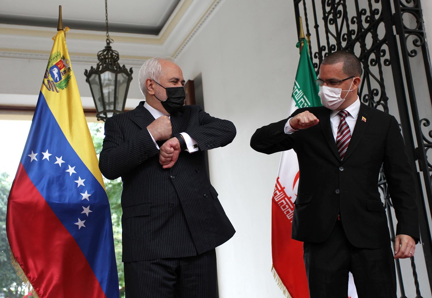 A visita &agrave; Venezuela de Javad Zarif, ministro dos Neg&oacute;cios Estrangeiros do Ir&atilde;o, a 5 de novembro de 2020 Foto: Reuters