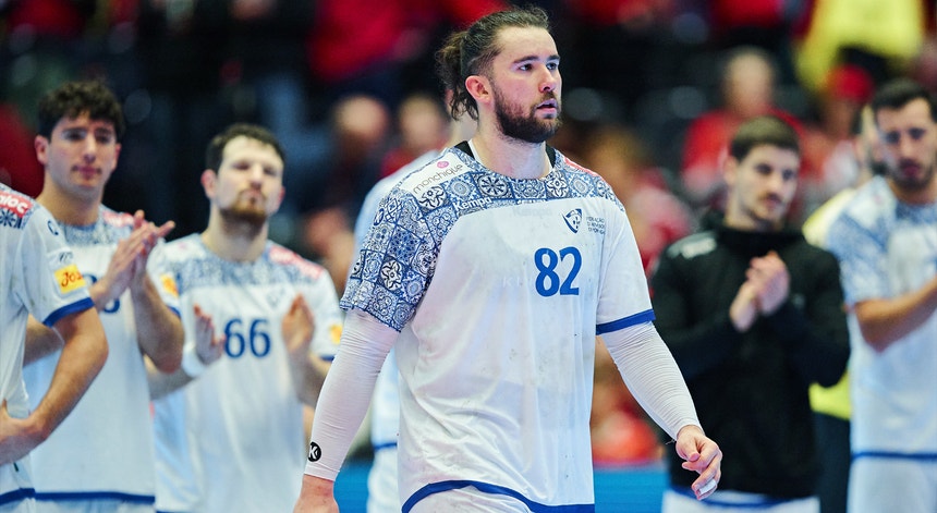 `Heróis do mar` de calculadora na mão no Europeu de andebol