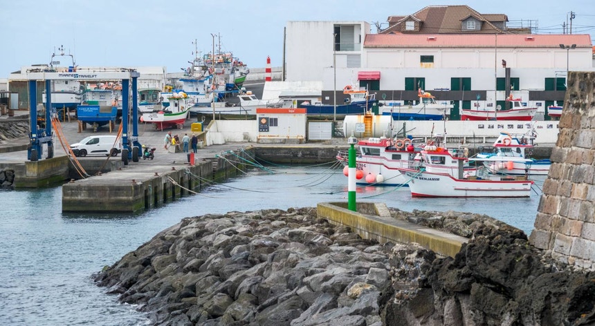 Azores on High Alert: Post-Tropical Storm Gabrielle Packs Hurricane-Force Winds