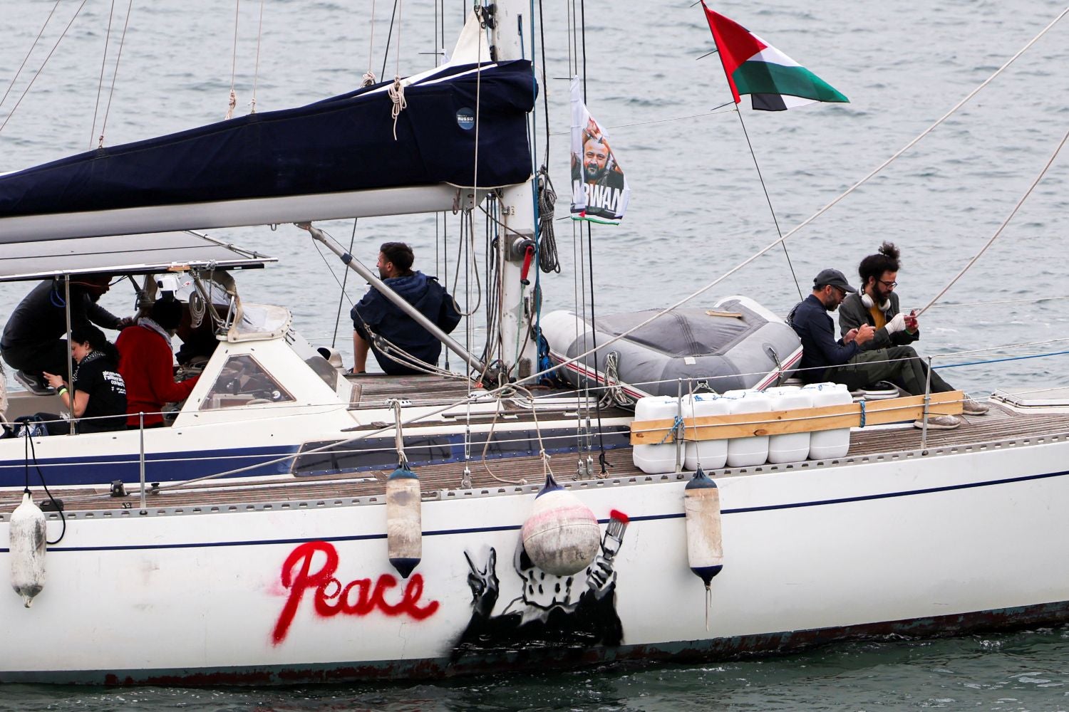 Portugal chama embaixador israelita. Vários países condenam ataque a flotilha