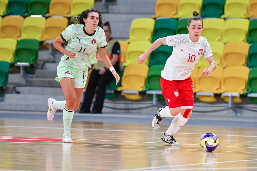 Imagem de Carolina Pedreira eleita a melhor jovem jogadora de futsal do mundo