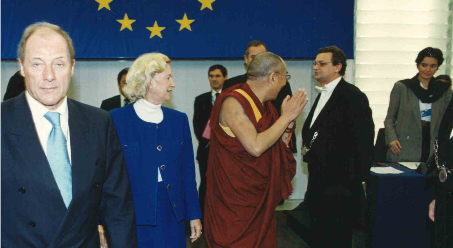  Visita oficial de Dalai Lama ao Parlamento Europeu em 1990 / Fonte: Arquivo Pessoal 