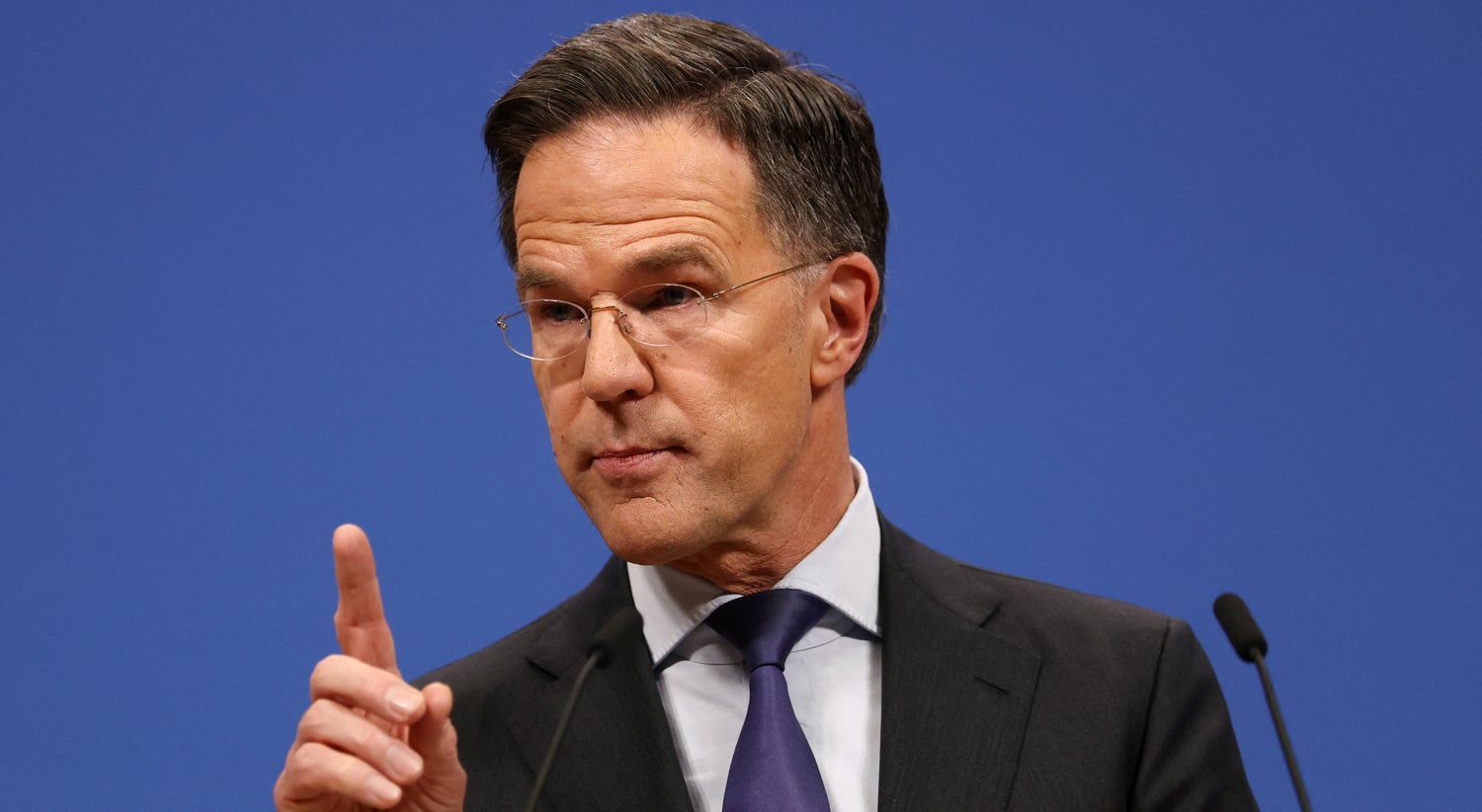 Europa vai assumir maior responsabilidade na defesa