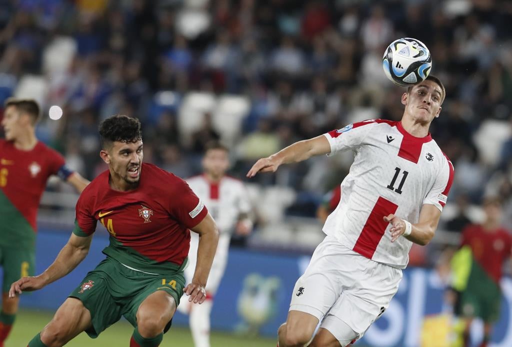 Tomás Araújo rende Gonçalo Inácio na seleção