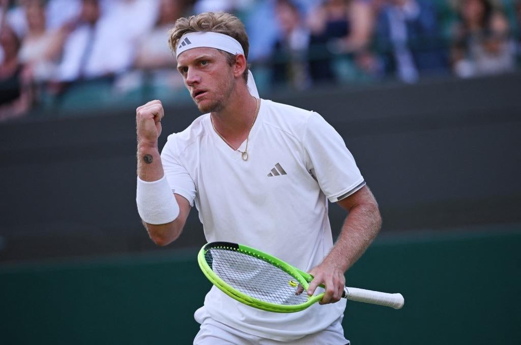 Davidovich Fokina conquista torneio de Chengdu