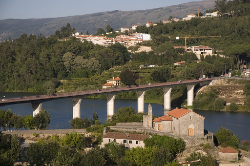 Building the new bridge in Marco de Canaveses to "save lives"