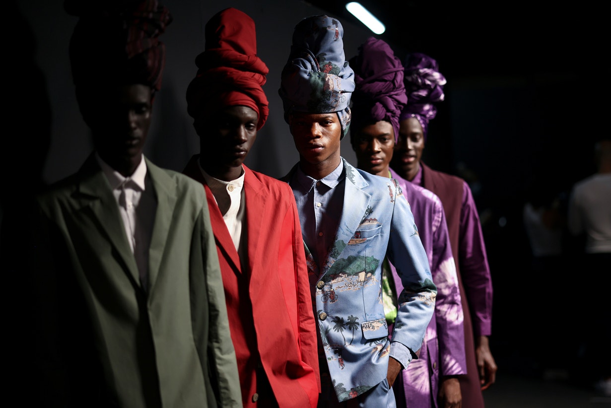  Labrum | Henry Nicholls - Reuters 