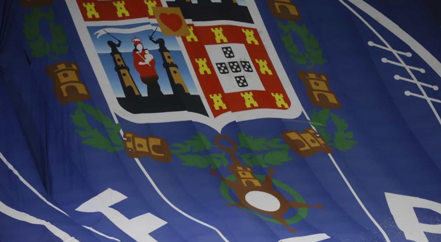 Os sócios do FC Porto podem eleger Pinto da Costa para o seu 15.º mandato consecutivo como presidente da insttuição nortenha
