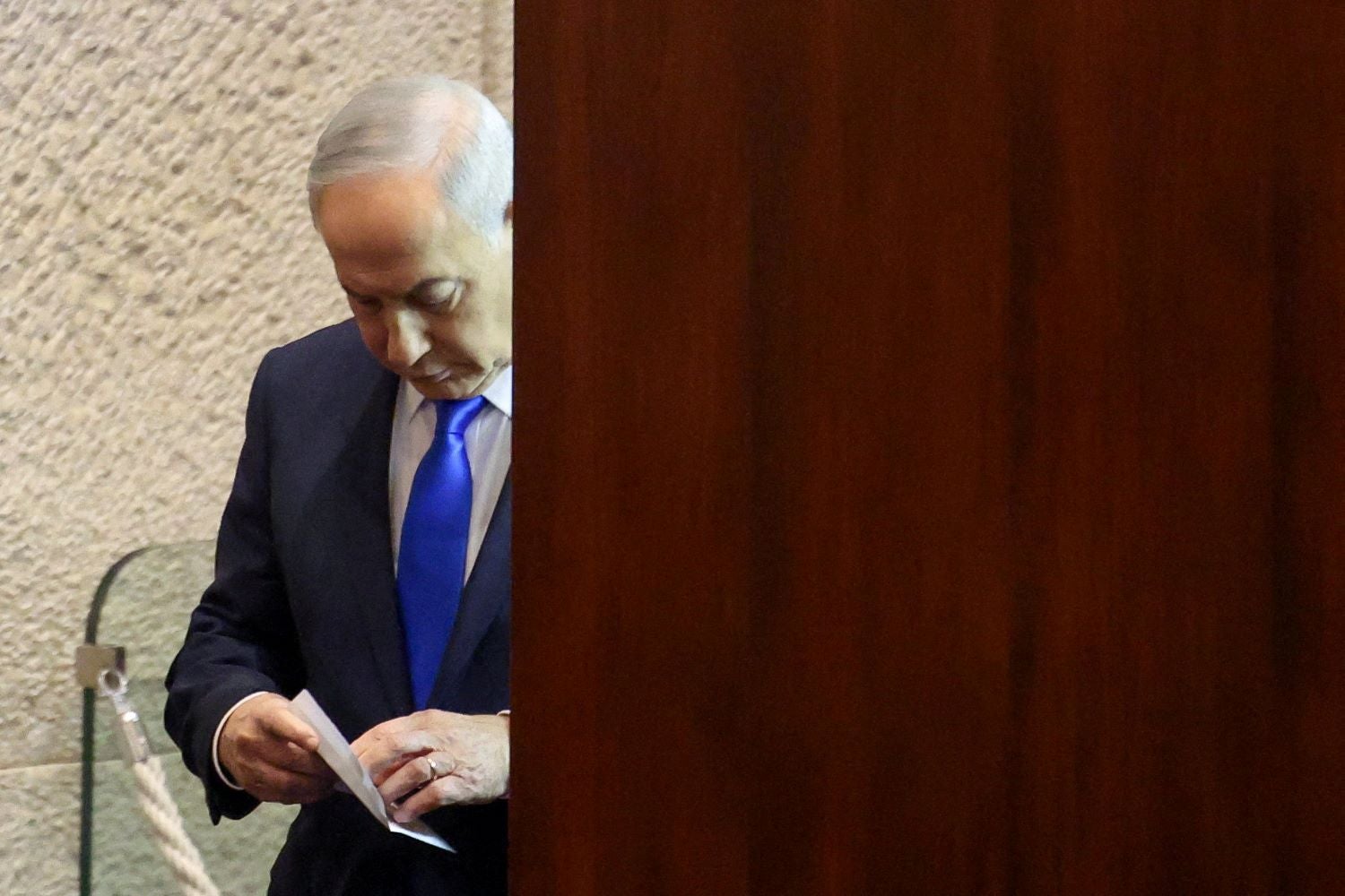 Netanyahu promete resposta "com força" de Israel a