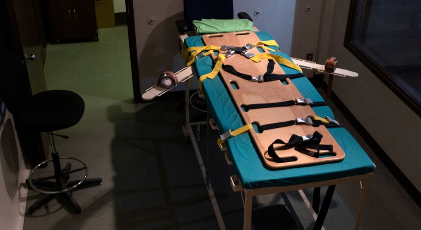 Administração Trump aponta pelotões de fuzilamento e eletrocussão como métodos de pena de morte