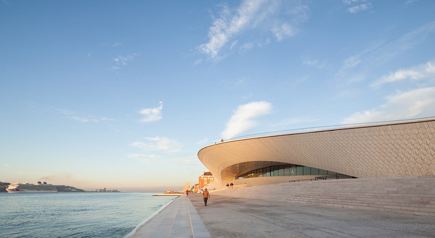 Governo e sindicatos chegam a acordo sobre trabalho em feriados em museus e monumentos