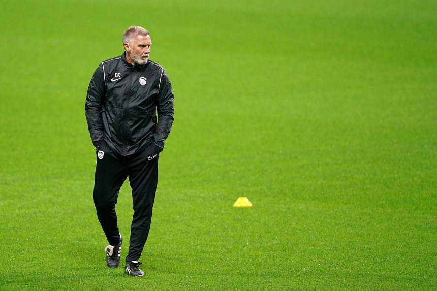 Imagem de Treinador do Genk atribui favoritismo ao Sporting de Braga, mas quer vencer