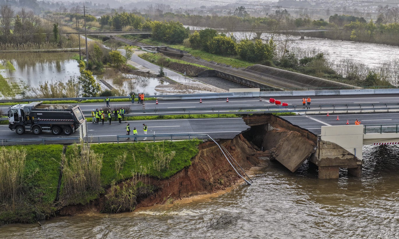 Coimbra. Desabou um segmento da autoestrada A1