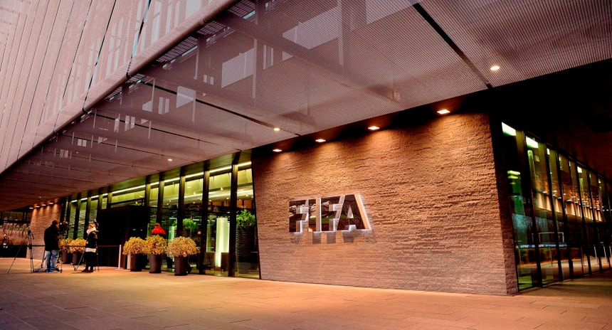 O regulamento sobre transferências da FIFA está a ser questionado
