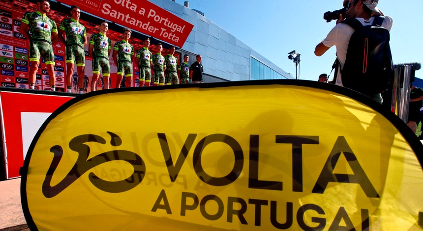 A Volta a Portugal em bicicleta começa hoje à procura de quem sucederá a Gustavo Veloso na lista de vencedores
