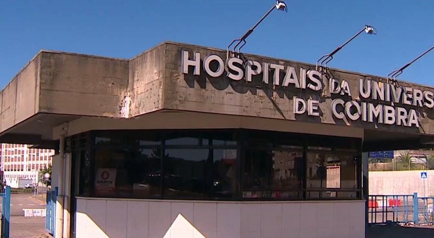 Imagem de Polémica na ULS Coimbra com doente oncológica na Urgência