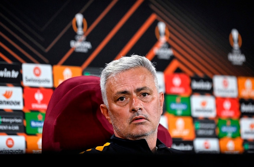 Mourinho arrasa jogadores da Roma: «Fiz 150 jogos na Champions e depois há  pessoas sem história na Europa» - Roma - Jornal Record