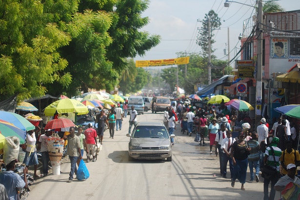  218&ordm; Port-au-Prince. A capital e a maior cidade do Haiti foi devastada por um terramoto em 2010, que destruiu praticamente todos os edif&iacute;cios da cidade e provocou mais de 300 mil mortos. 