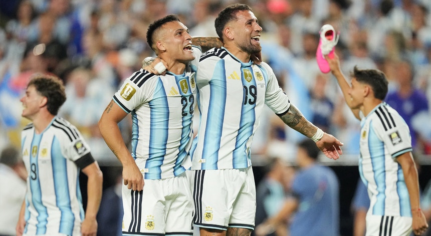 Argentina completa quadro de semifinalistas do Mundial