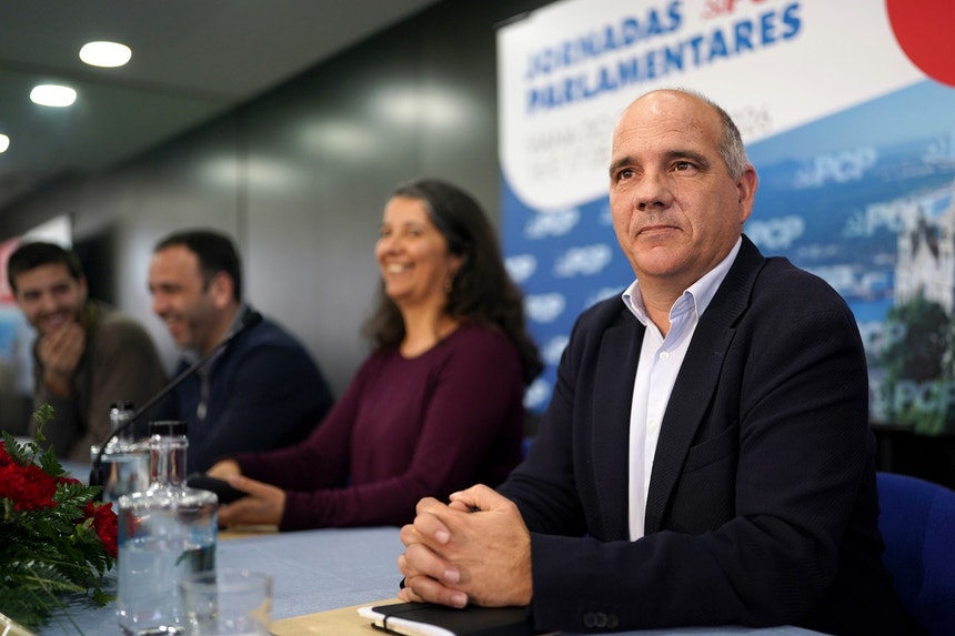 Imagem de PCP acusa Governo de violar Constituição ao recusar discutir pacote laboral com CGTP