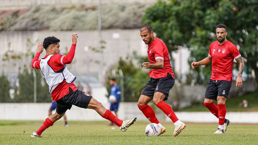 Os açorianos prepararam o jogo ao pormenor
