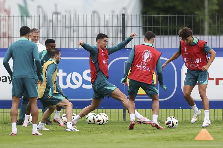 A equipa das quinas preparou o jogo ao pormenor
