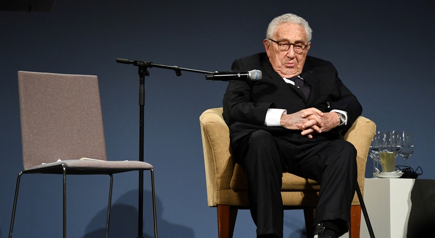 Henry Kissinger manteve-se ativo até ao fim da vida
