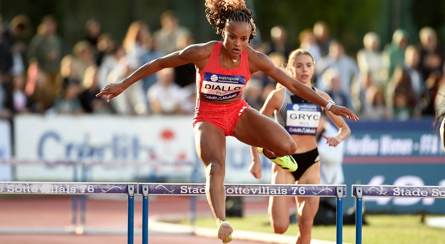 Fatoumata Diallo bate recorde nacional dos 400 metros barrei