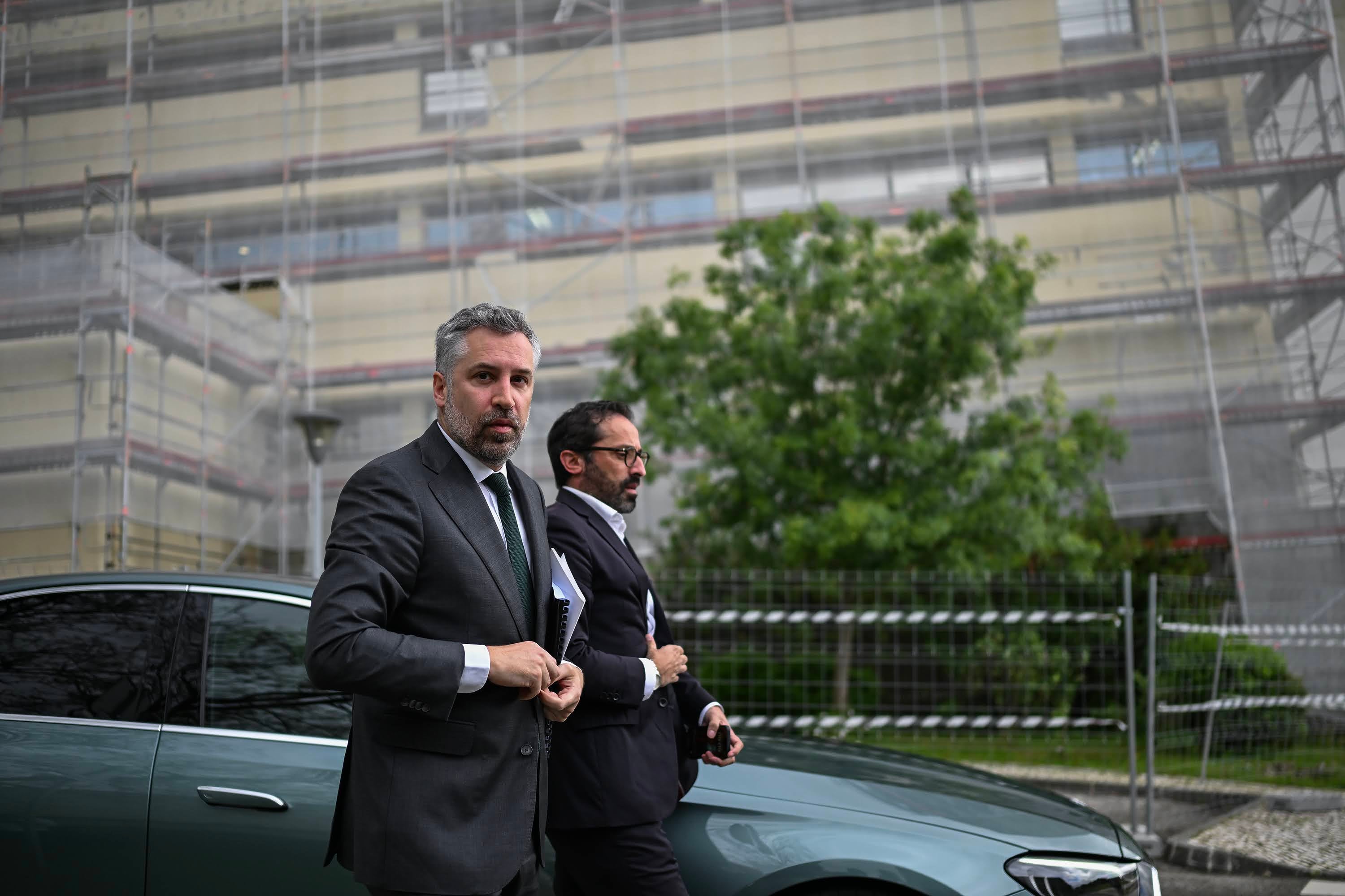 Pedro Nuno Santos returns to Parliament "to fight a mediocre Government"