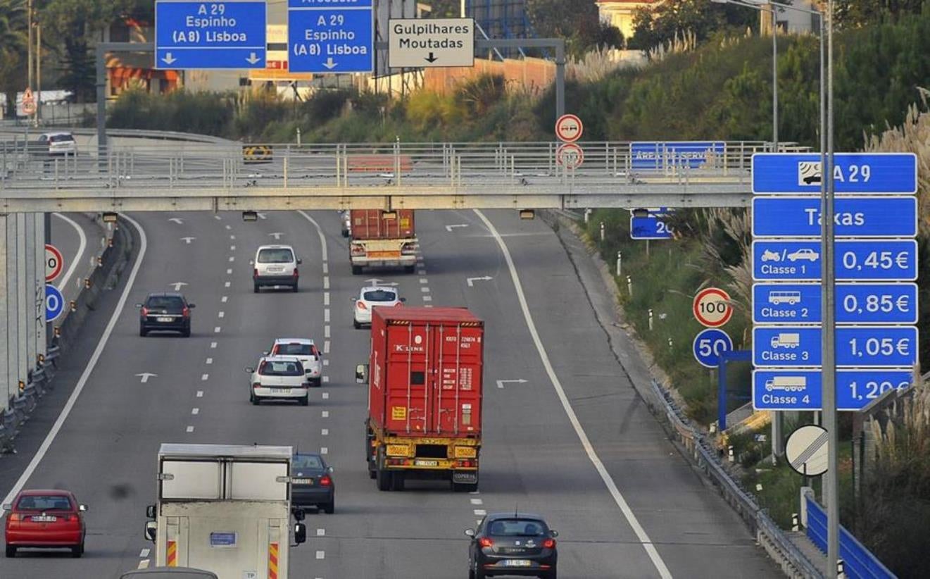 Portuguese President decrees recognition of Brazilian driving licences in the country