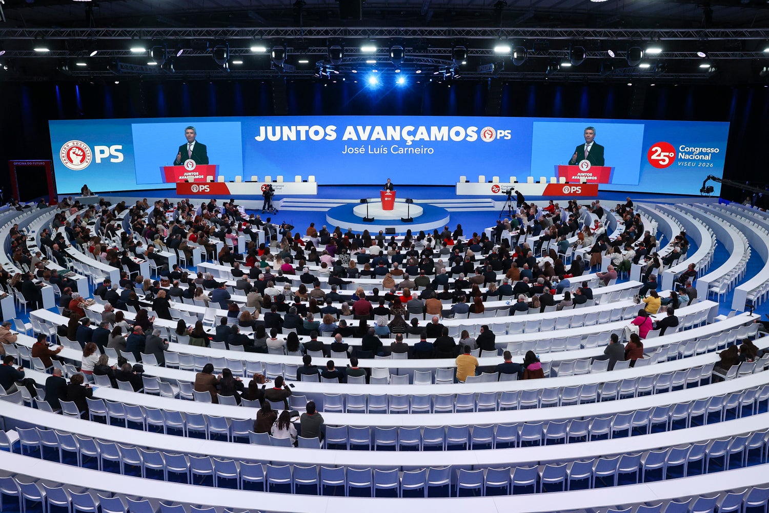 Congresso do PS. Inês de Medeiros encabeça lista de Carneiro à Comissão Nacional