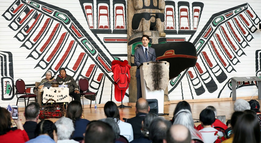 "Para as pessoas indígenas no Canadá, a experiência foi, na sua maioria, de humilhação, negligência e abuso", reconheceu o primeiro-ministro Justin Trudeau
