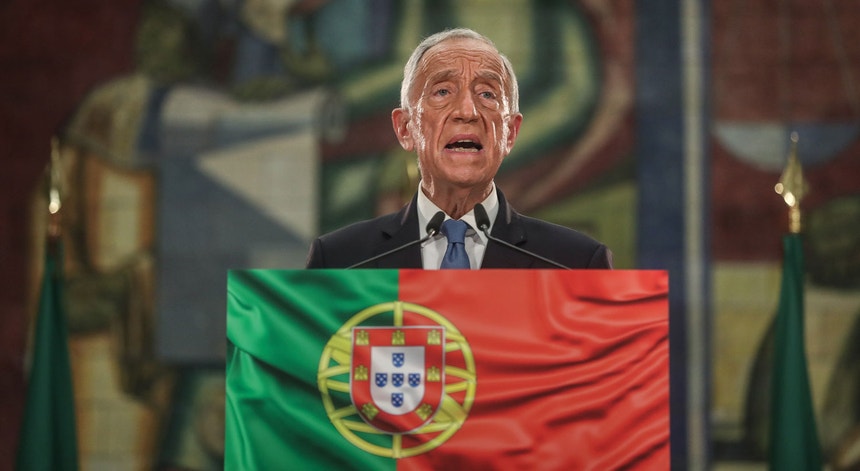 Para Marcelo Rebelo de Sousa, a eleição de hoje comprova a "renovação da confiança no Presidente da República em funções".

