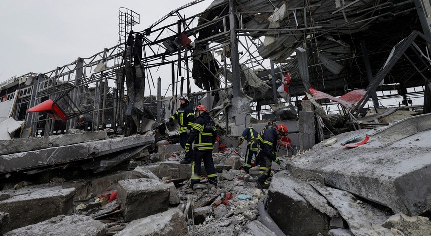 Imagem de Ucrânia. ONU precisa de 2,3 mil milhões de dólares para apoio humanitário
