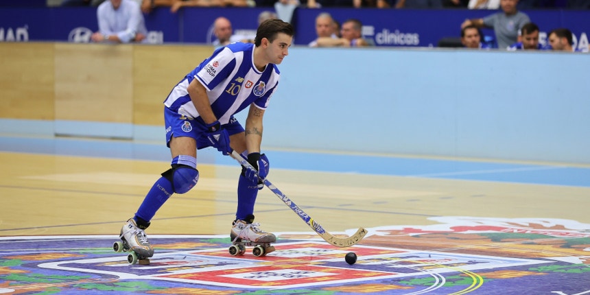 FC Porto vence na Catalunha no arranque da `Champions` de hóquei em patins