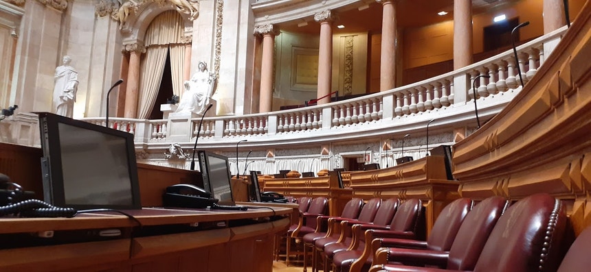 Identidade de género. PSD, Chega e CDS-PP juntos na mudança da lei