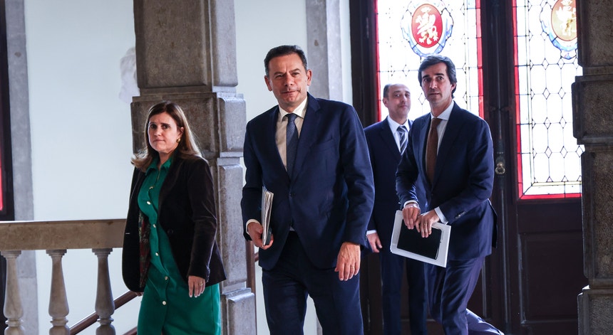 Imagem de Spinumviva. Tribunal Constitucional recusa em definitivo analisar recurso de Montenegro