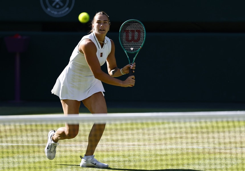 Imagem de Wimbledon: Aryna Sabalenka afasta Jelena Ostapenko e já está nos oitavos
