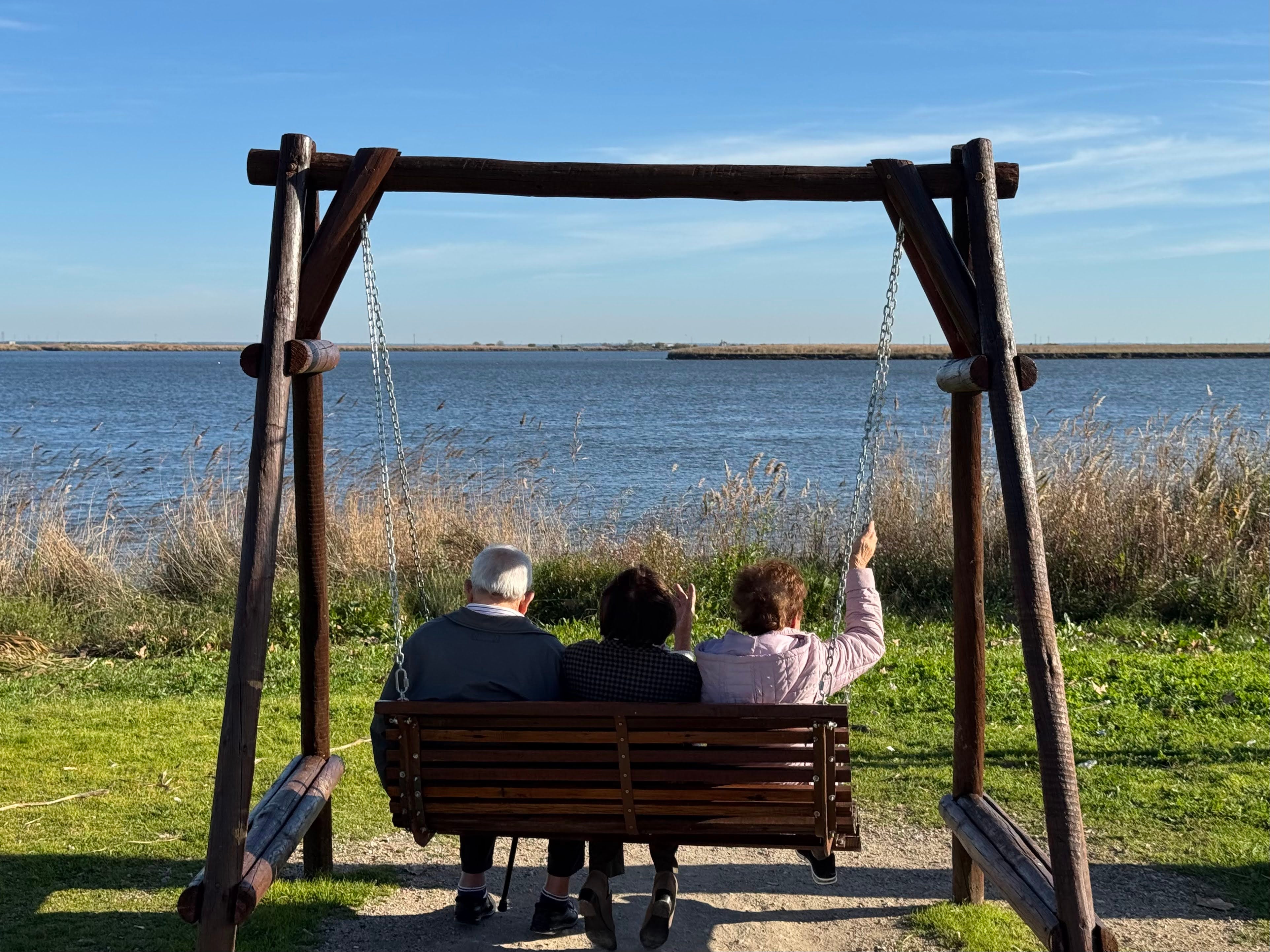 INE. Retirement age rises to 66 years and 11 months in 2027